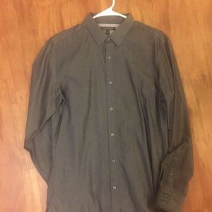 Banana Republic Men's Grey Button-Down Shirt